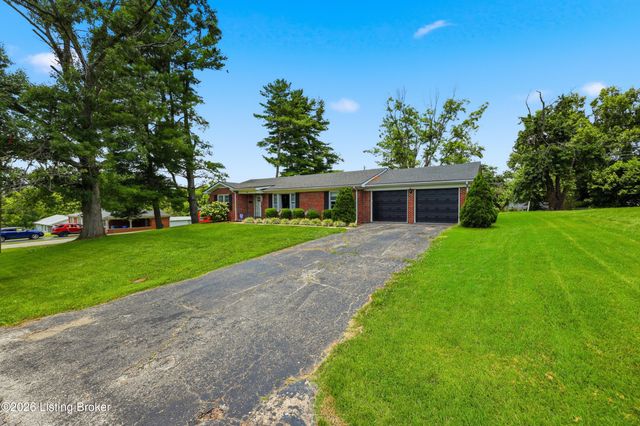 220 Forrest Dr, Lawrenceburg, KY 40342