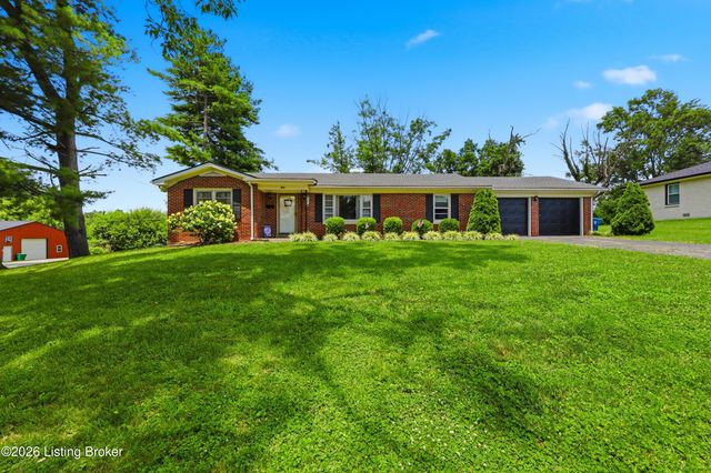 220 Forrest Dr, Lawrenceburg, KY 40342