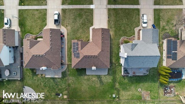 53558 Spurry Lane, Chesterfield Twp, MI 48051