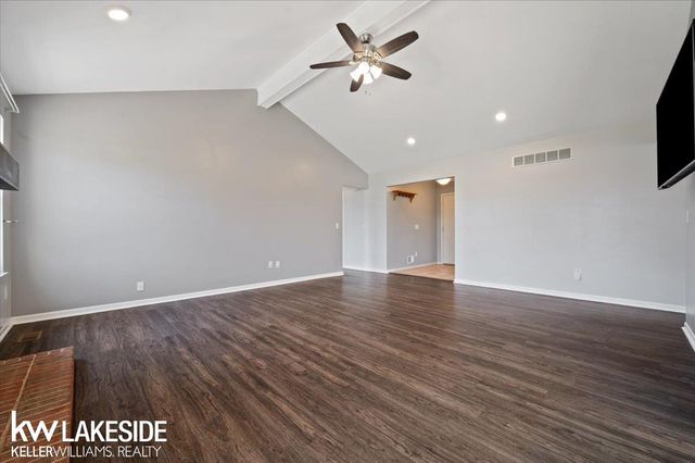 53558 Spurry Lane, Chesterfield Twp, MI 48051