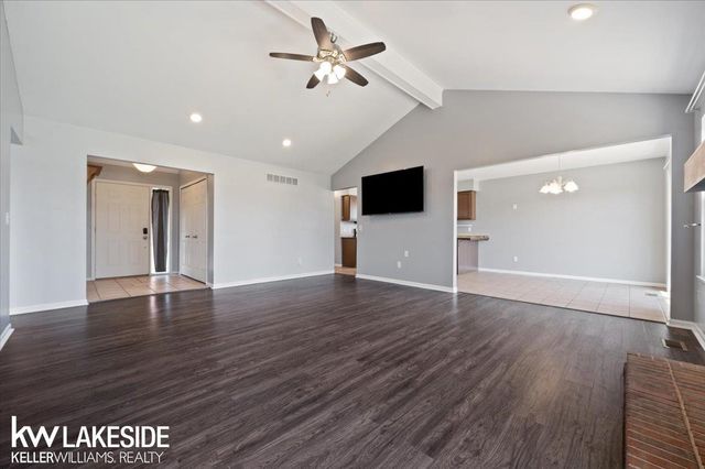 53558 Spurry Lane, Chesterfield Twp, MI 48051