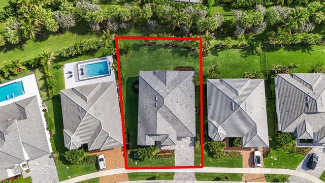 10795 Stellar Circle, Palm Beach Gardens, FL 33412
