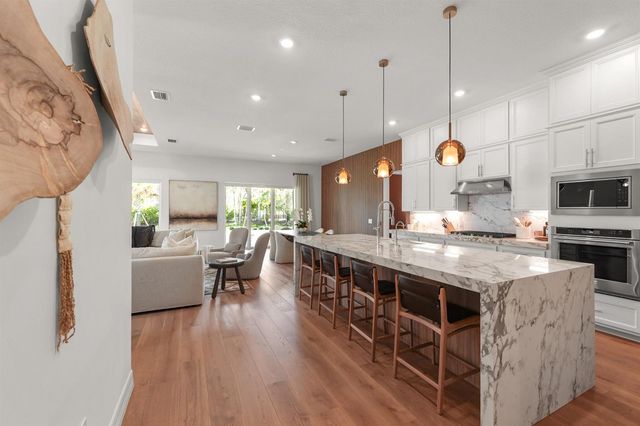 10795 Stellar Circle, Palm Beach Gardens, FL 33412