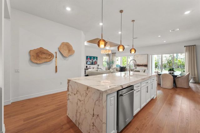 10795 Stellar Circle, Palm Beach Gardens, FL 33412
