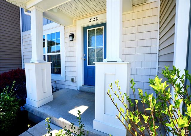 320 Countryshire Drive, Lake St Louis, MO 63367