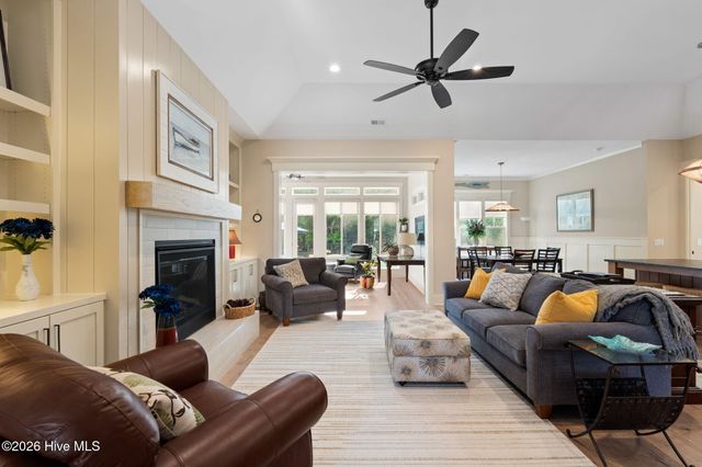 2675 W Timber Crest Drive NE, Leland, NC 28451