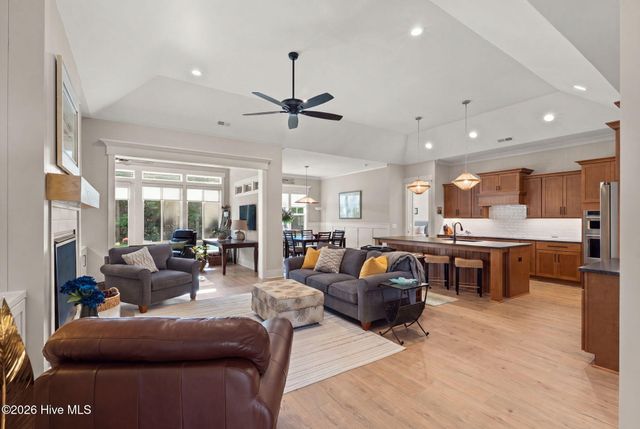 2675 W Timber Crest Drive NE, Leland, NC 28451