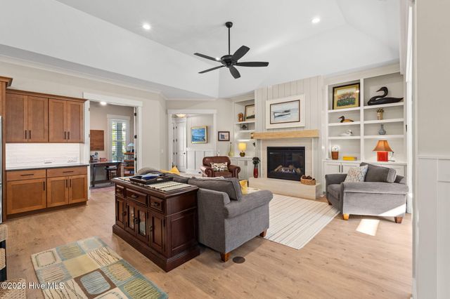 2675 W Timber Crest Drive NE, Leland, NC 28451