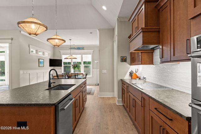 2675 W Timber Crest Drive NE, Leland, NC 28451