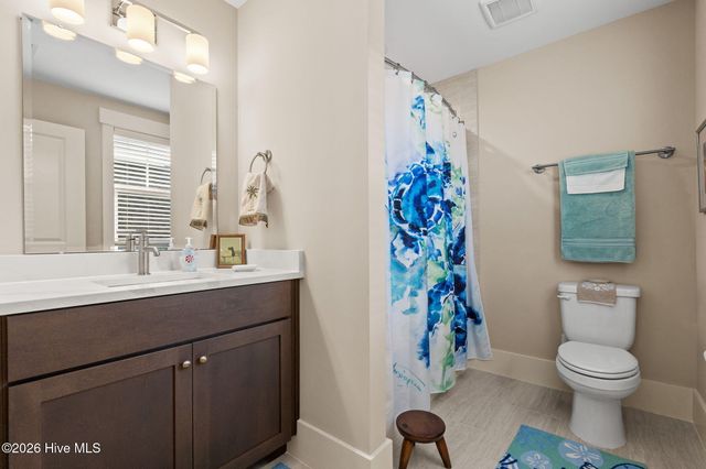 2675 W Timber Crest Drive NE, Leland, NC 28451