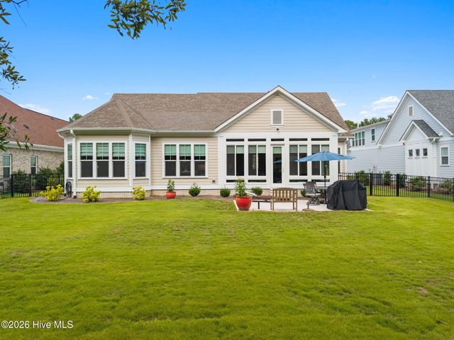 2675 W Timber Crest Drive NE, Leland, NC 28451