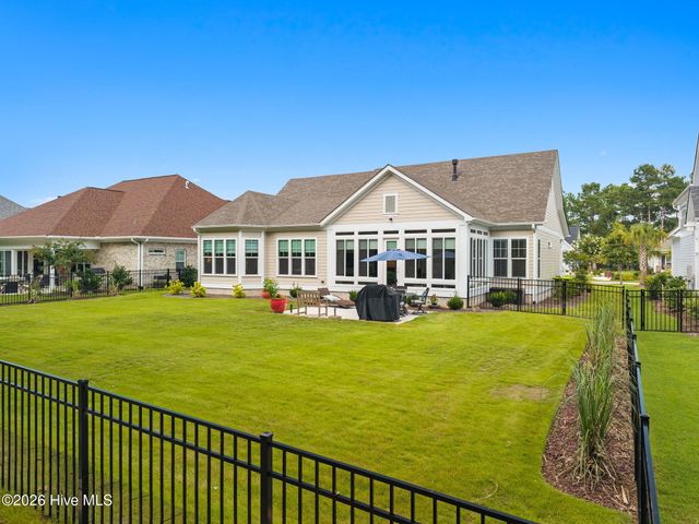 2675 W Timber Crest Drive NE, Leland, NC 28451