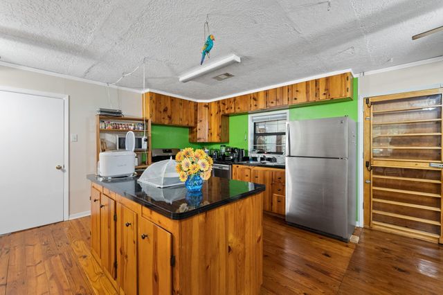 184 Rosemary Lane, Livingston, TX 77351