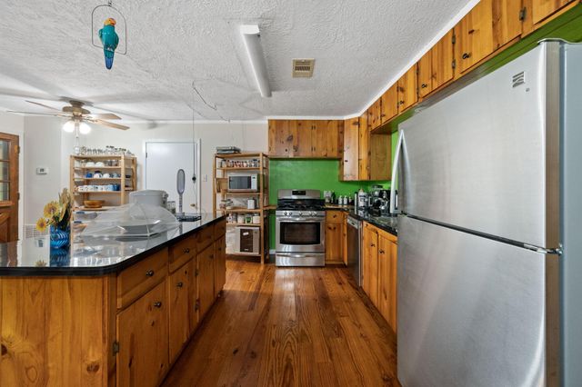 184 Rosemary Lane, Livingston, TX 77351