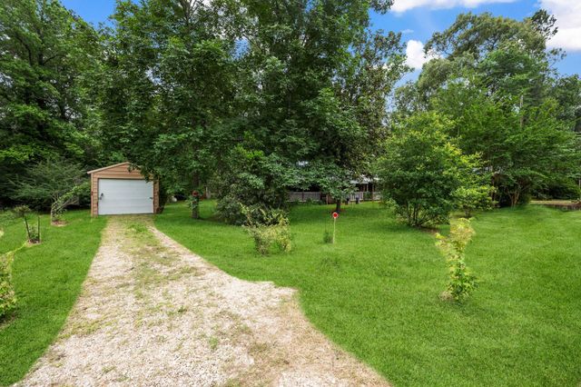 184 Rosemary Lane, Livingston, TX 77351