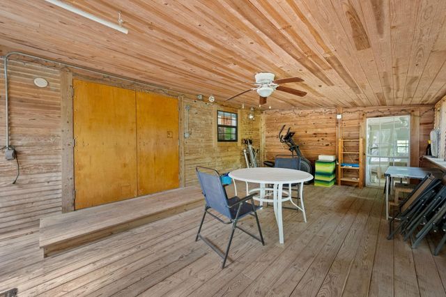 184 Rosemary Lane, Livingston, TX 77351