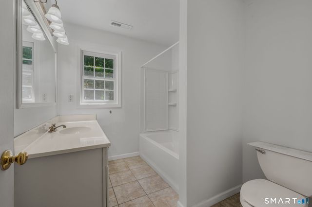 4 Sanfords Bridge, East Haddam, CT 06423