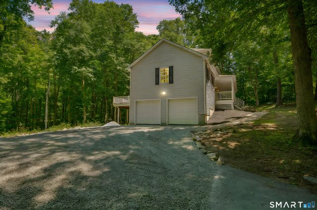 4 Sanfords Bridge, East Haddam, CT 06423