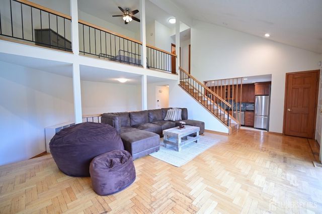 260 Westgate Drive, Edison, NJ 08820