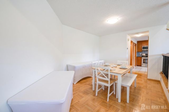 260 Westgate Drive, Edison, NJ 08820