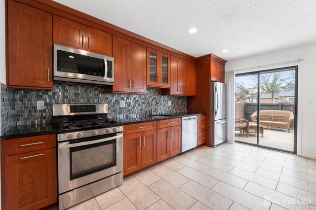260 Westgate Drive, Edison, NJ 08820