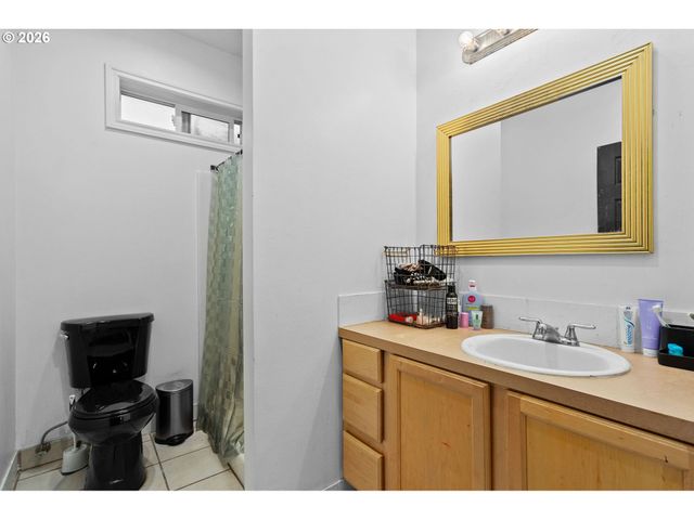 912 U St, Vancouver, WA 98661