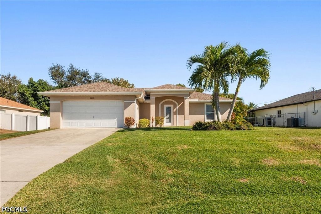 3019 SW 15th PL, Cape Coral, FL 33914