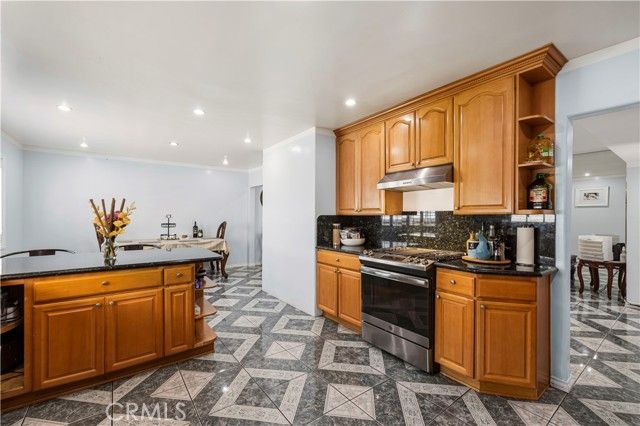 17174 Los Alimos, Granada Hills (los Angeles), CA 91344