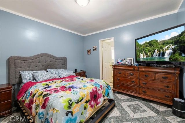 17174 Los Alimos, Granada Hills (los Angeles), CA 91344