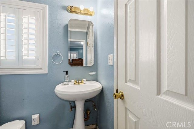 17174 Los Alimos, Granada Hills (los Angeles), CA 91344