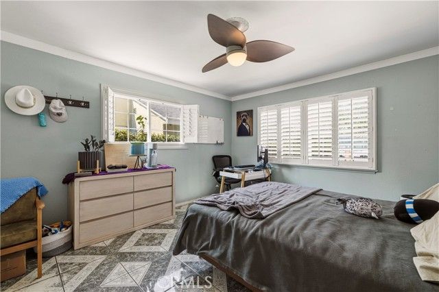 17174 Los Alimos, Granada Hills (los Angeles), CA 91344