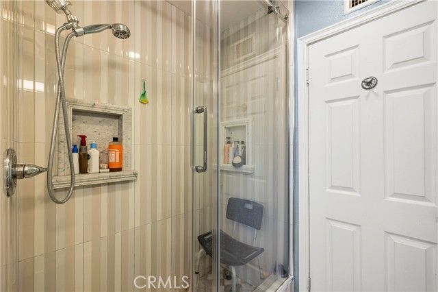 17174 Los Alimos, Granada Hills (los Angeles), CA 91344