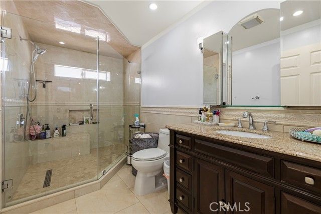 17174 Los Alimos, Granada Hills (los Angeles), CA 91344