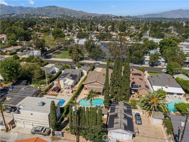 17174 Los Alimos, Granada Hills (los Angeles), CA 91344