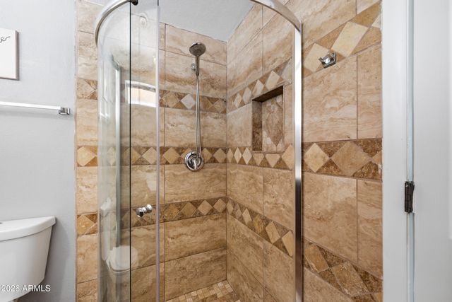 3737 W Griswold Road, Phoenix, AZ 85051