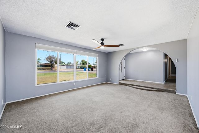 3737 W Griswold Road, Phoenix, AZ 85051
