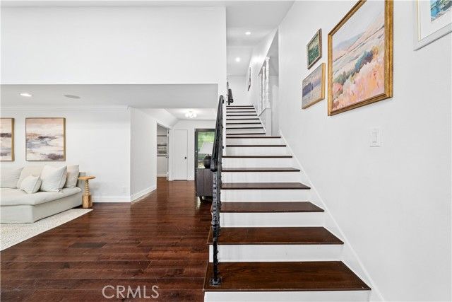 4590 Ensenada Drive, Woodland Hills (los Angeles), CA 91364