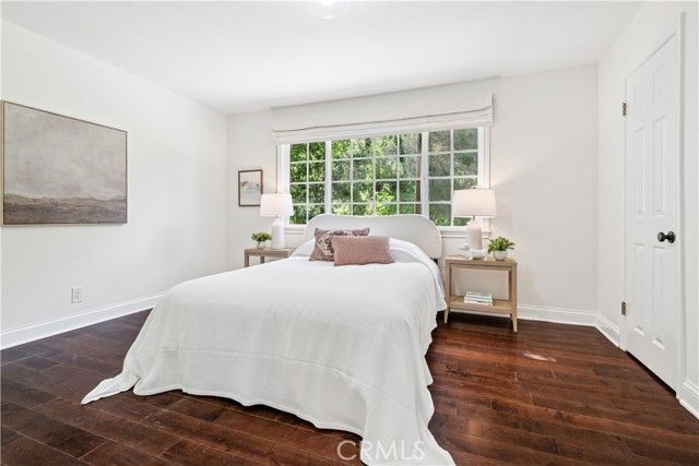 4590 Ensenada Drive, Woodland Hills (los Angeles), CA 91364