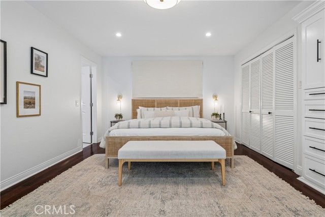 4590 Ensenada Drive, Woodland Hills (los Angeles), CA 91364