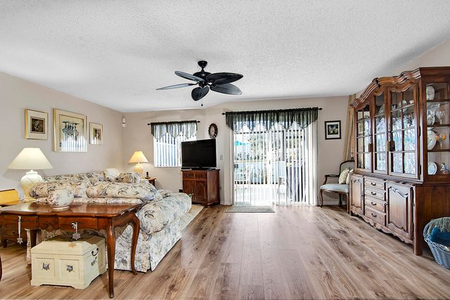 6198 Riverwalk Lane 2, Jupiter, FL 33458
