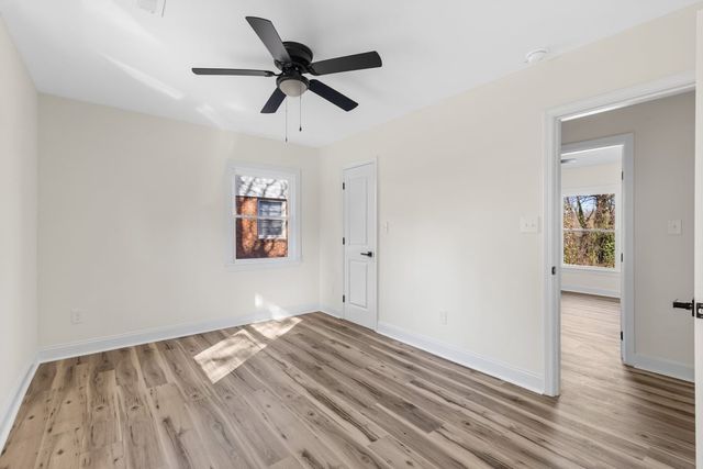 1009 Benjamin Parkway, Greensboro, NC 27408