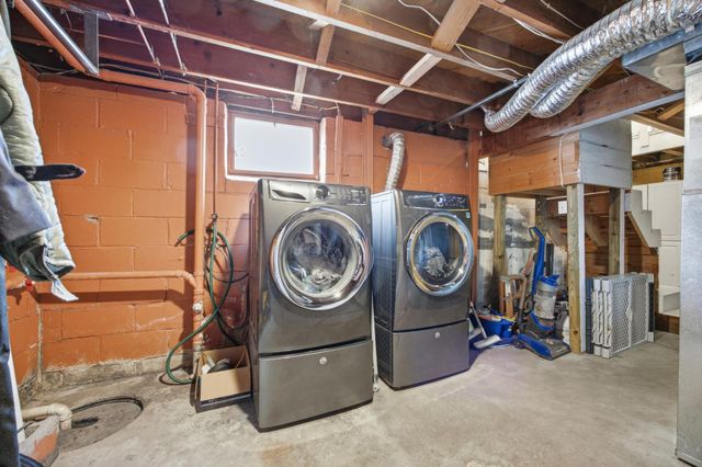 2013 7th Street N, Fargo, ND 58102