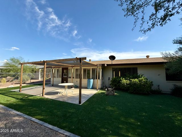 5856 E Colby Street, Mesa, AZ 85205