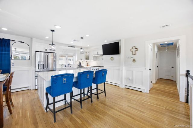 1700 White Street, North Bellmore, NY 11710