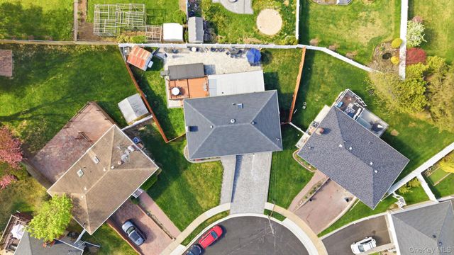 1700 White Street, North Bellmore, NY 11710