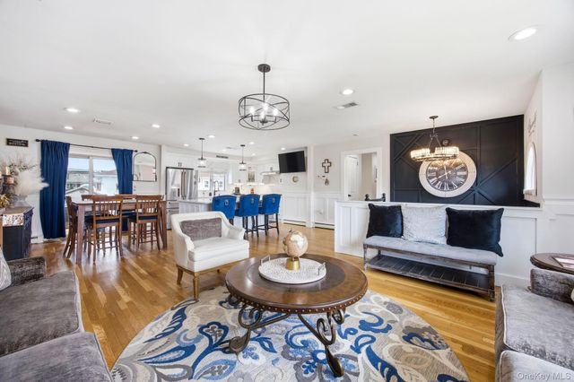 1700 White Street, North Bellmore, NY 11710