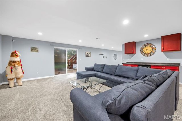 2033 Montclair Manor Drive, St Charles, MO 63303