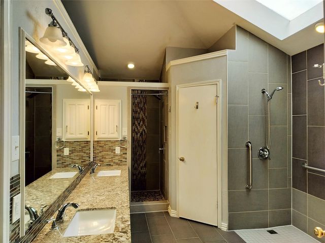 2110 Teton, Carrollton, TX 75006