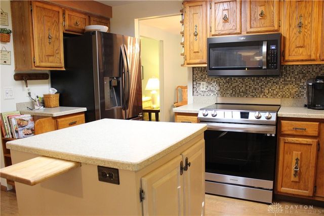 4508 Falcon Circle, Dayton, OH 45424