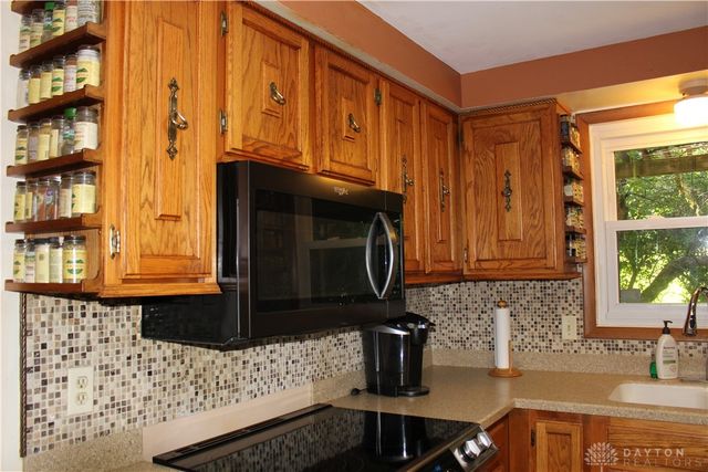 4508 Falcon Circle, Dayton, OH 45424